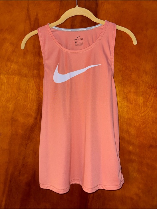 Nike Tops - Women’s Nike Dri-FIT Workout Coral Tank Top